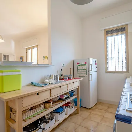 Dimora Del Mare Near The Sea - Happy Apartment